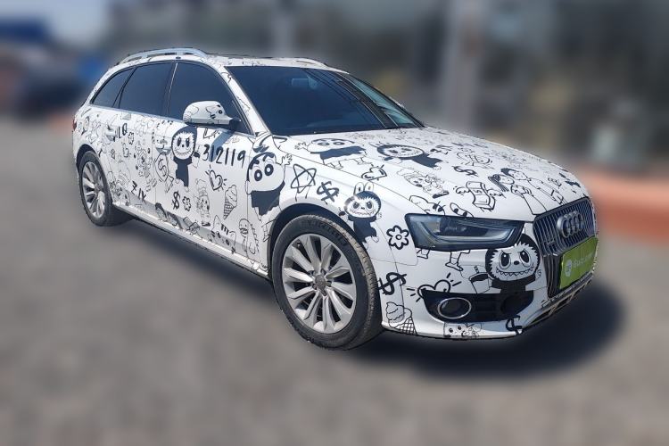 Used Audi A4 2013 40 TFSI allroad quattro Luxury Model Front Right 45 Deg