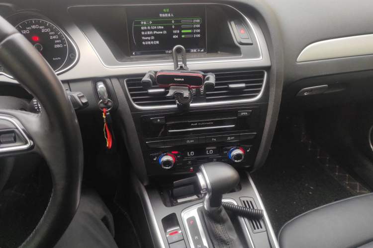 Used Audi A4 2013 40 TFSI allroad quattro Luxury Model Audio And AC Panel