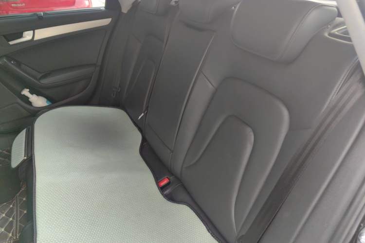 Used Audi A4 2013 40 TFSI allroad quattro Comfort model Left Rear Seat