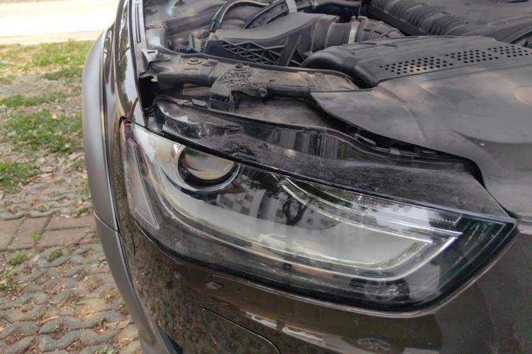 Used Audi A4 2013 40 TFSI allroad quattro Comfort model Right Front Headlight