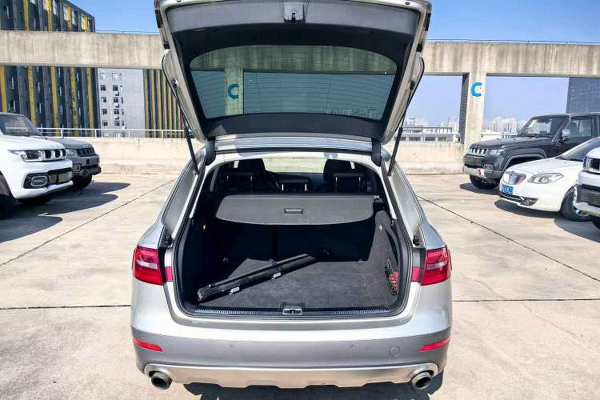 Used Audi A4 2013 40 TFSI allroad quattro Comfort model Trunk