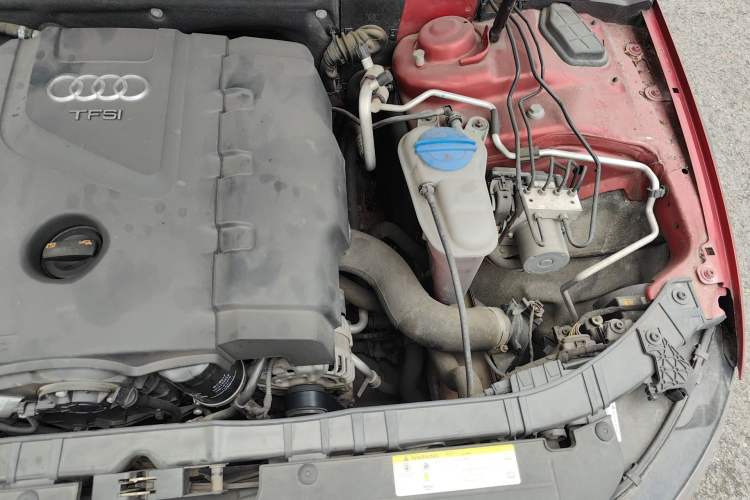Used Audi A4 2013 40 TFSI allroad quattro Luxury Model Engine Bay Left