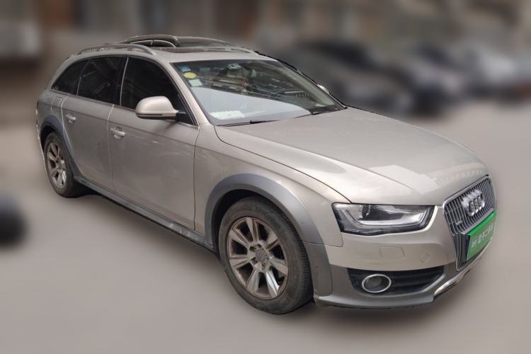 Used Audi A4 2013 40 TFSI allroad quattro Comfort model Front Right 45 Deg