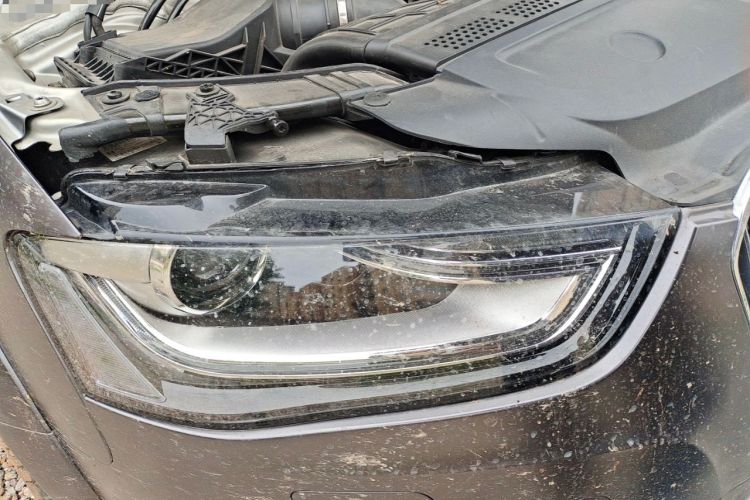 Used Audi A4 2013 40 TFSI allroad quattro Luxury Model Right Front Headlight