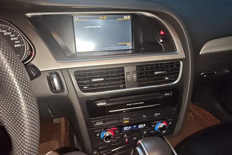 Used Audi A4 2013 40 TFSI allroad quattro Luxury Model Audio And AC Panel