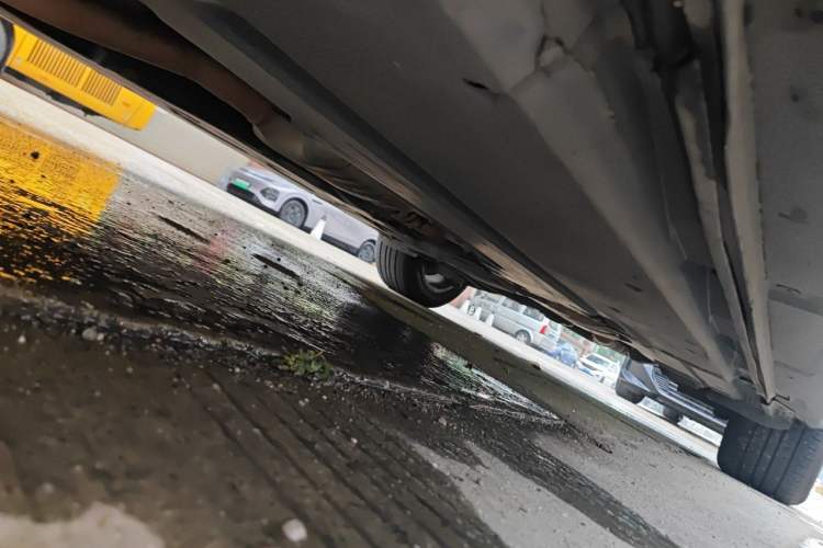 Used Audi A4 2013 40 TFSI allroad quattro Comfort model Chassis Front Left