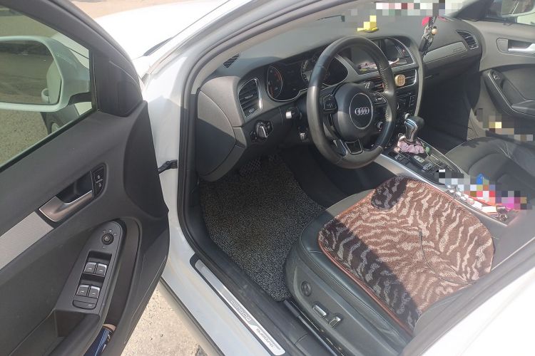 Used Audi A4 2013 40 TFSI allroad quattro Comfort model Driver Seat
