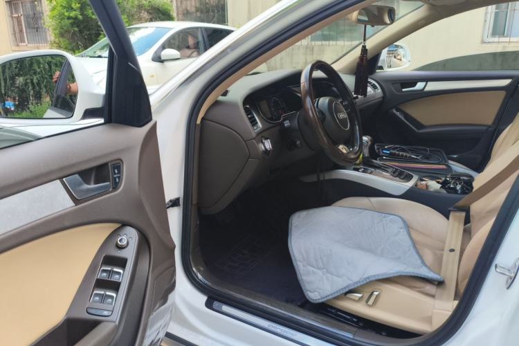 Used Audi A4 2013 40 TFSI allroad quattro Comfort model Driver Seat