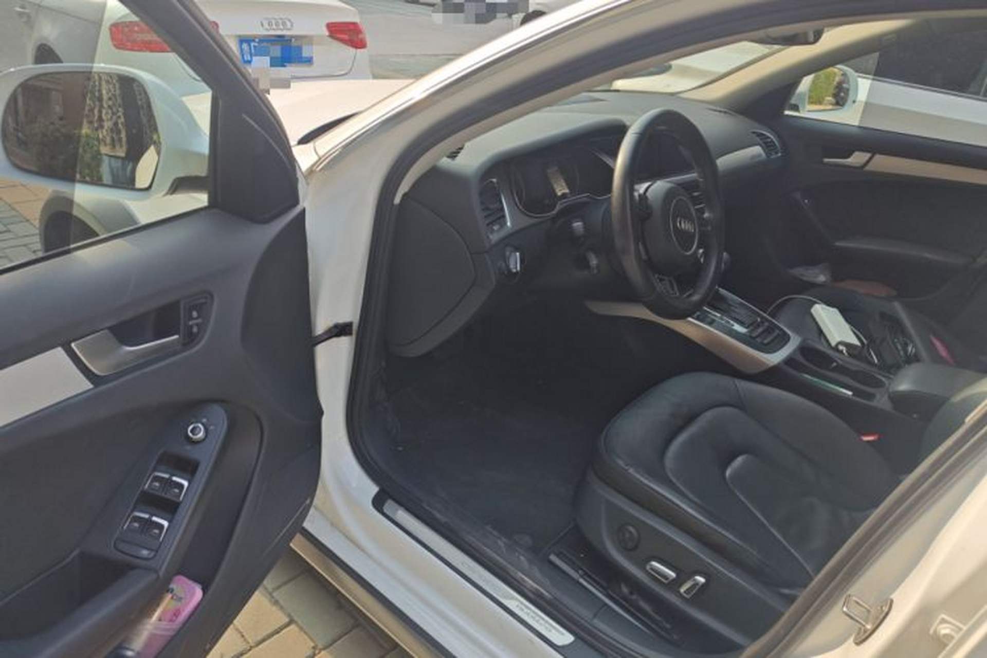 Used Audi A4 2013 40 TFSI allroad quattro Comfort model Driver Seat