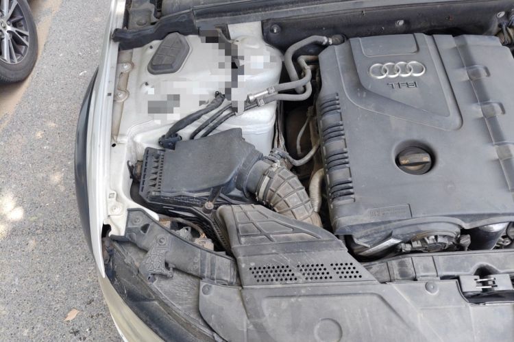 Used Audi A4 2013 40 TFSI allroad quattro Comfort model Engine Bay Right