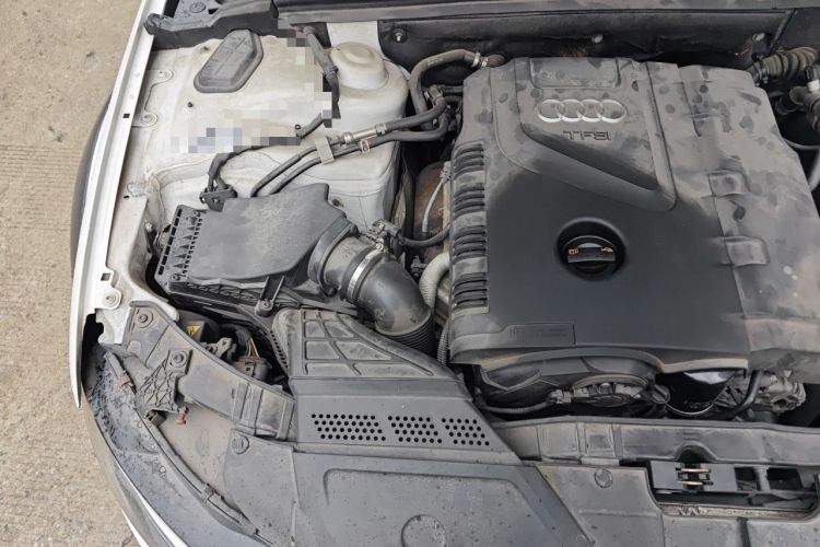 Used Audi A4 2013 40 TFSI allroad quattro Comfort model Engine Bay Right