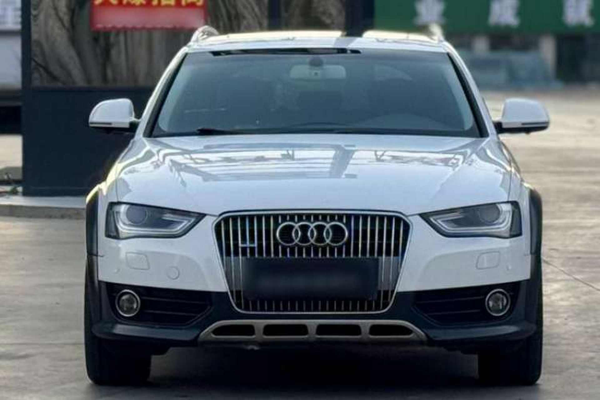 Used Audi A4 2013 40 TFSI allroad quattro Comfort model Exterior 1