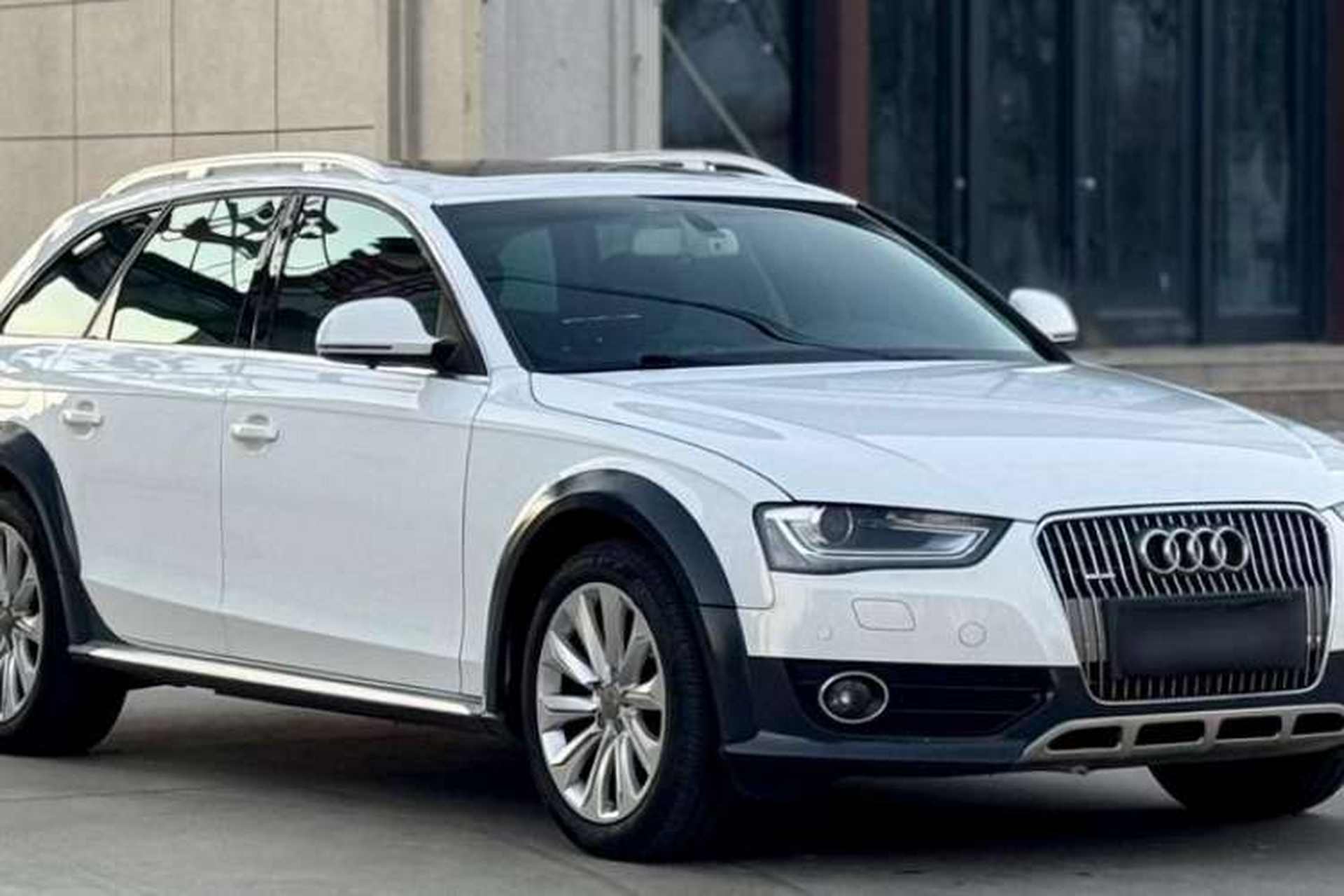 Used Audi A4 2013 40 TFSI allroad quattro Comfort model Exterior 2