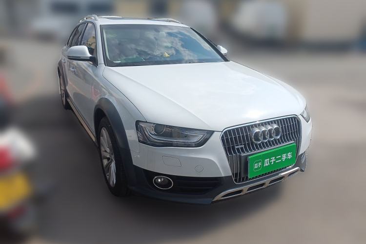 Used Audi A4 2013 40 TFSI allroad quattro Comfort model Front Right 45 Deg