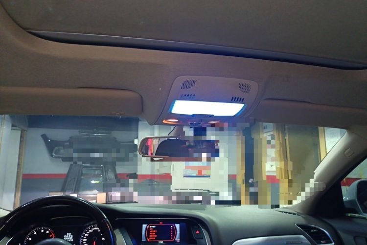 Used Audi A4 2013 40 TFSI allroad quattro Comfort model Headliner