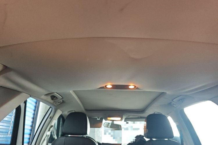Used Audi A4 2013 40 TFSI allroad quattro Comfort model Headliner