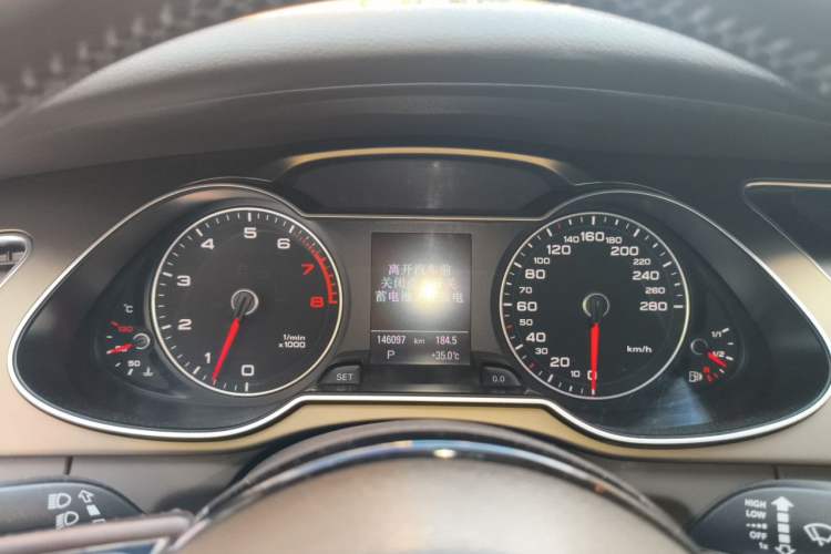 Used Audi A4 2013 40 TFSI allroad quattro Comfort model Instrument Cluster