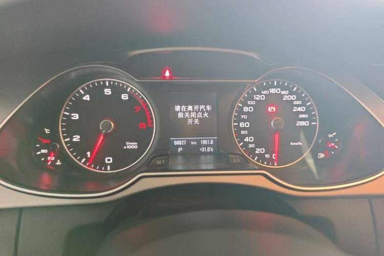 Used Audi A4 2013 40 TFSI allroad quattro Comfort model Instrument Cluster