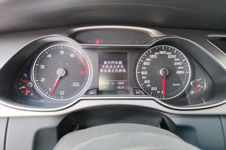 Used Audi A4 2013 40 TFSI allroad quattro Comfort model Instrument Cluster