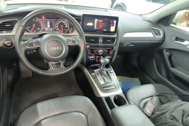 Used Audi A4 2013 40 TFSI allroad quattro Comfort model Interior 2