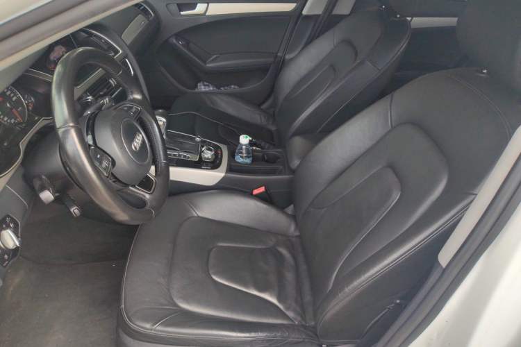 Used Audi A4 2013 40 TFSI allroad quattro Comfort model Left Front Seat