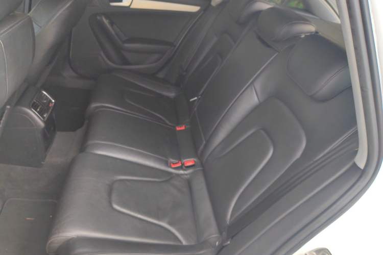 Used Audi A4 2013 40 TFSI allroad quattro Comfort model Left Rear Seat