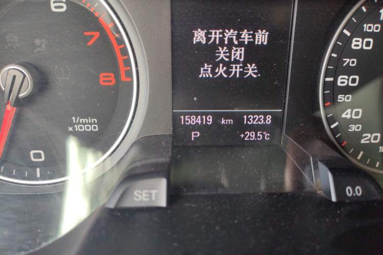 Used Audi A4 2013 40 TFSI allroad quattro Comfort model Odometer Close Up
