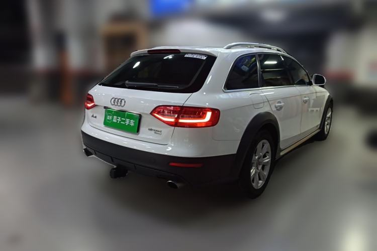 Used Audi A4 2013 40 TFSI allroad quattro Comfort model Rear Right 45 Deg