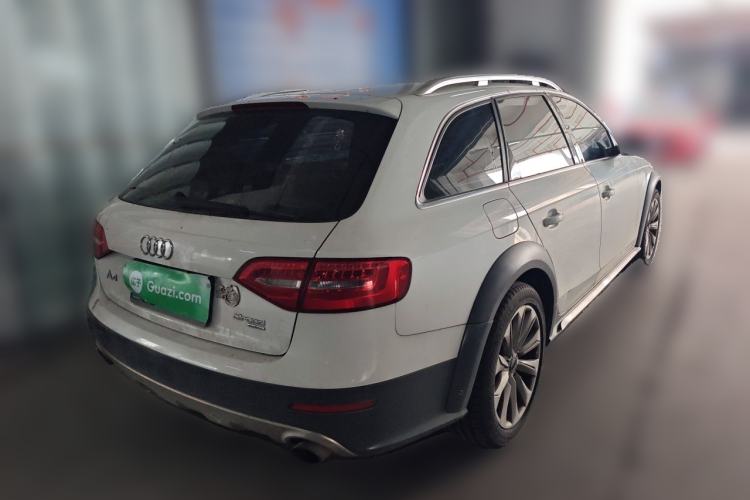 Used Audi A4 2013 40 TFSI allroad quattro Comfort model Rear Right 45 Deg
