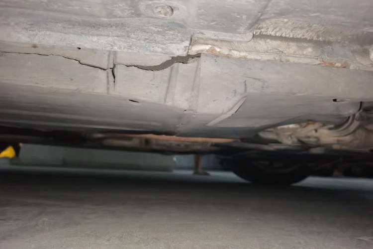 Used Audi A4 2014 40 TFSI allroad quattro plus version Chassis Front Right