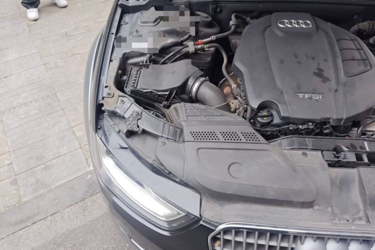 Used Audi A4 2014 40 TFSI allroad quattro plus version Engine Bay Right