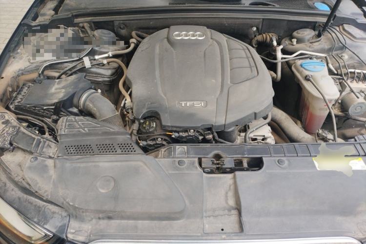 Used Audi A4 2014 40 TFSI allroad quattro plus version Engine Bay