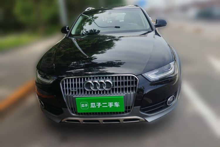 Used Audi A4 2014 40 TFSI allroad quattro plus version Front
