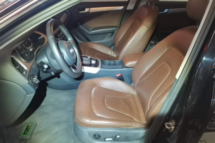 Used Audi A4 2014 40 TFSI allroad quattro plus version Left Front Seat