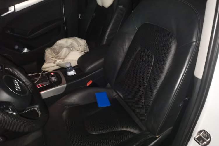 Used Audi A4 2014 40 TFSI allroad quattro plus version Left Front Seat