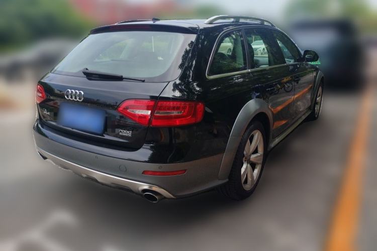Used Audi A4 2014 40 TFSI allroad quattro plus version Rear Right 45 Deg