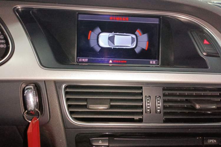 Used Audi A4 2014 40 TFSI allroad quattro plus version Audio And AC Panel