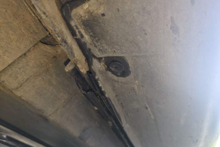 Used Audi A4 2014 40 TFSI allroad quattro plus version Chassis Front Left