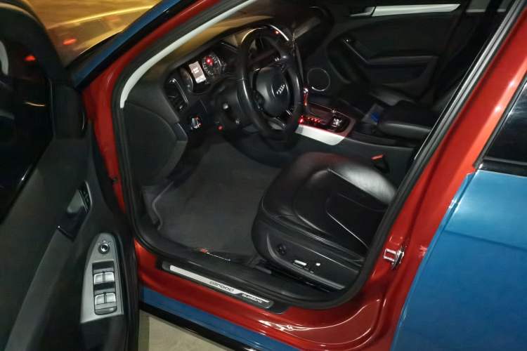 Used Audi A4 2014 40 TFSI allroad quattro plus version Driver Seat