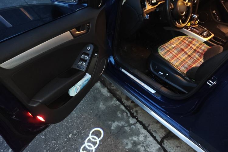 Used Audi A4 2014 40 TFSI allroad quattro plus version Driver Seat