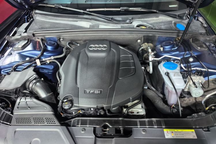 Used Audi A4 2014 40 TFSI allroad quattro plus version Engine Bay