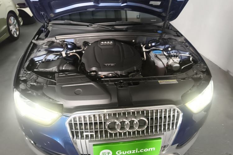 Used Audi A4 2014 40 TFSI allroad quattro plus version Engine Bay