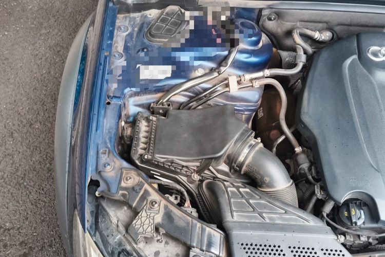 Used Audi A4 2014 40 TFSI allroad quattro plus version Engine Bay Right