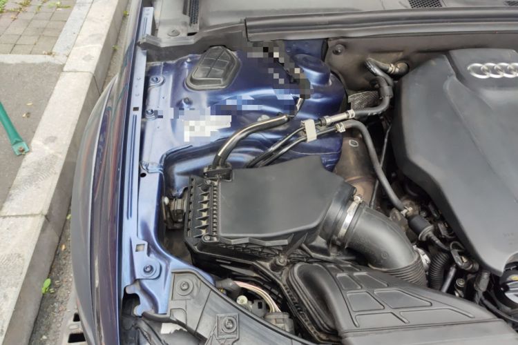 Used Audi A4 2014 40 TFSI allroad quattro plus version Engine Bay Right