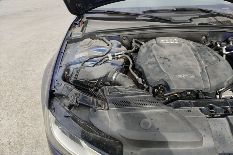 Used Audi A4 2014 40 TFSI allroad quattro plus version Engine Bay Right