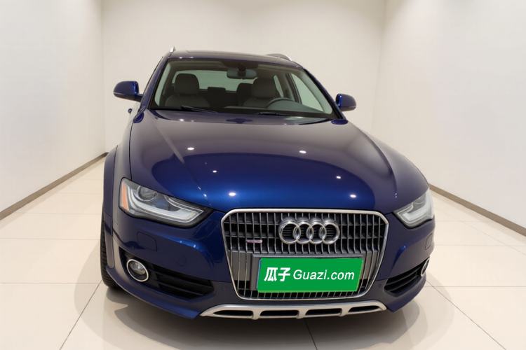 Used Audi A4 2014 40 TFSI allroad quattro plus version Front