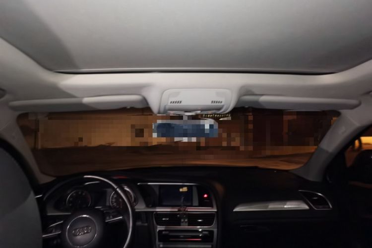 Used Audi A4 2014 40 TFSI allroad quattro plus version Headliner