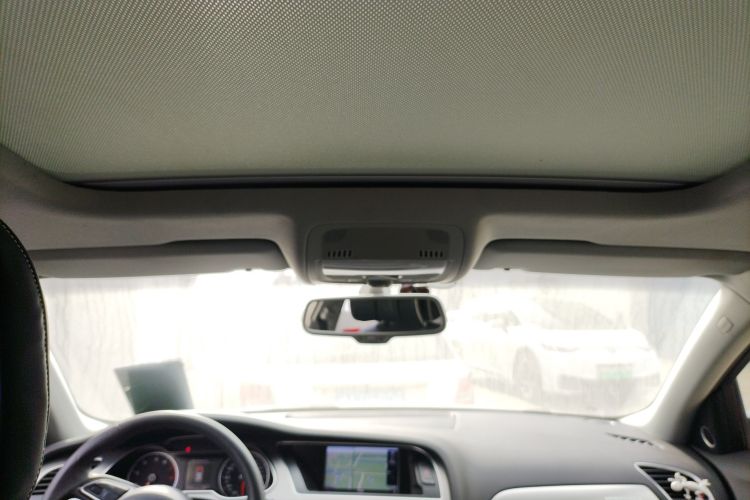 Used Audi A4 2014 40 TFSI allroad quattro plus version Headliner