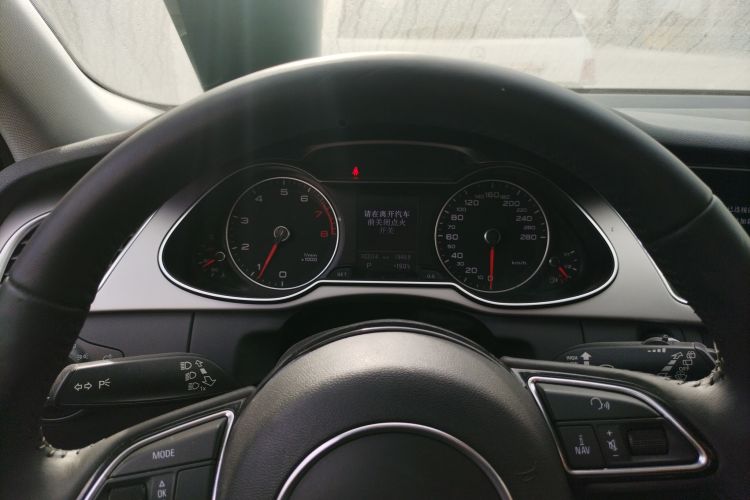 Used Audi A4 2014 40 TFSI allroad quattro plus version Instrument Cluster