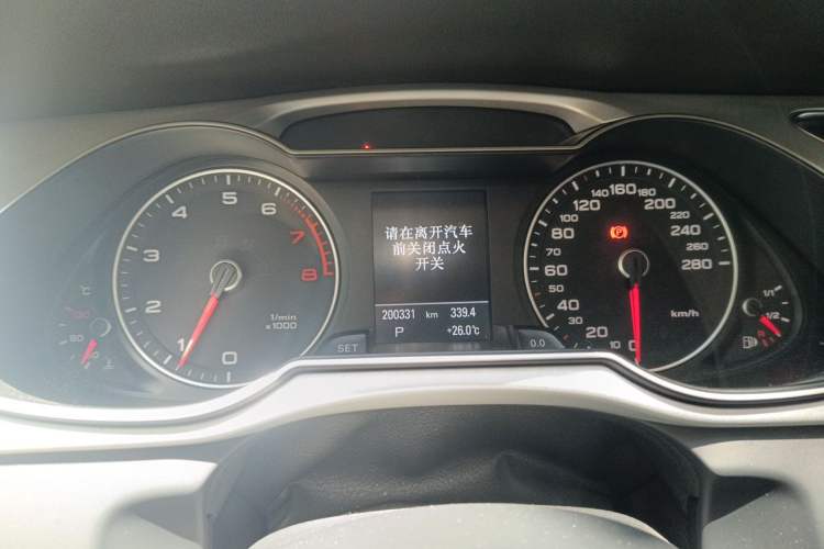 Used Audi A4 2014 40 TFSI allroad quattro plus version Instrument Cluster